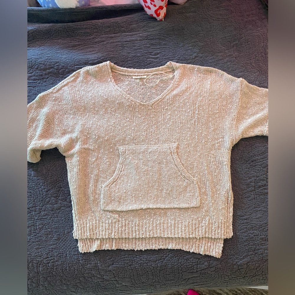 t shirt sweater